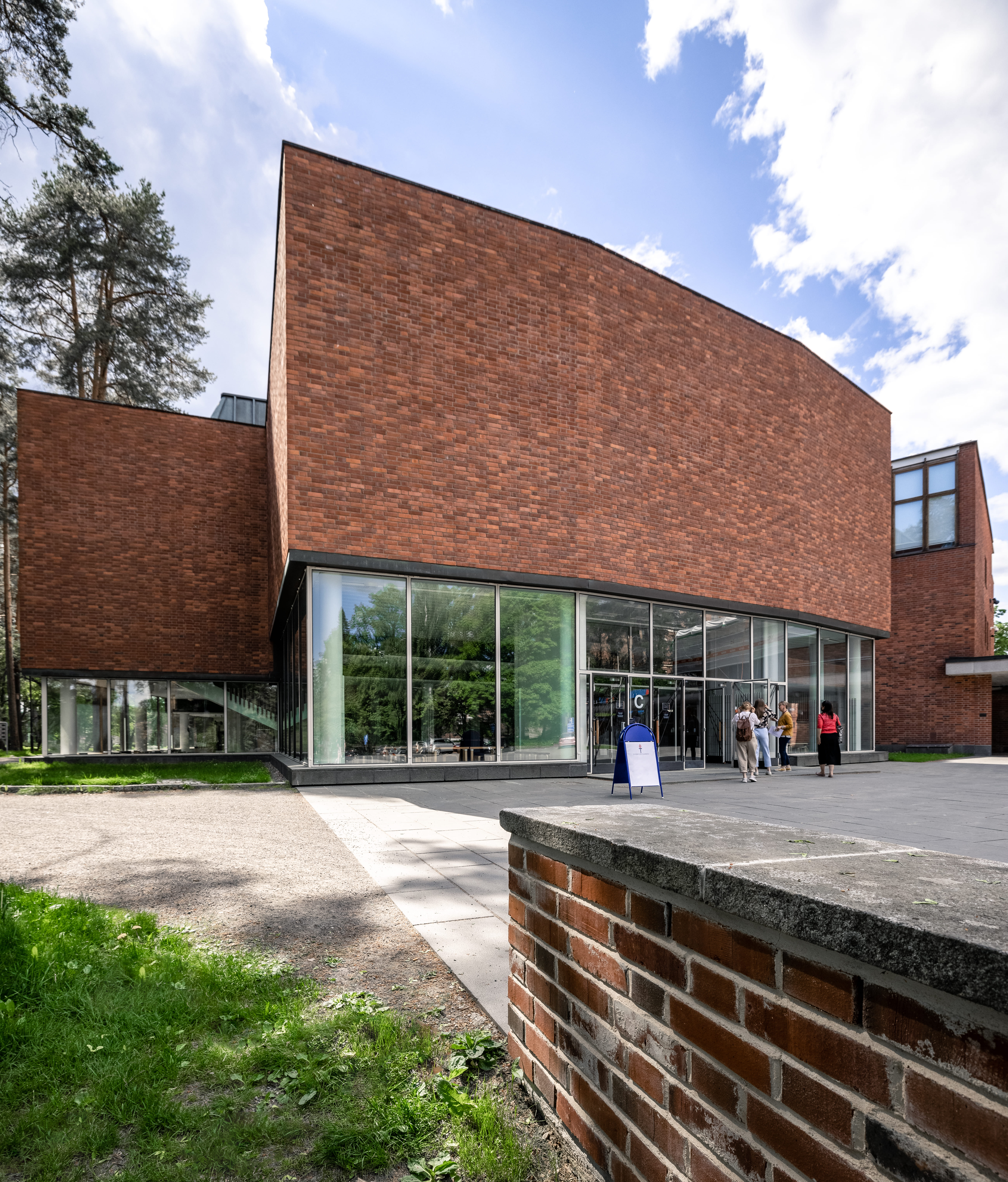 University of Jyväskylä (JYU) detailed image